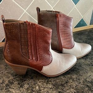 Comfort Ankle Boots